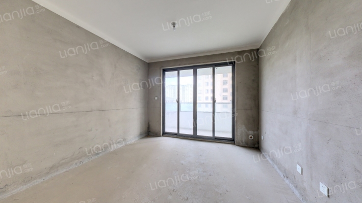 康利华府二手房实景图