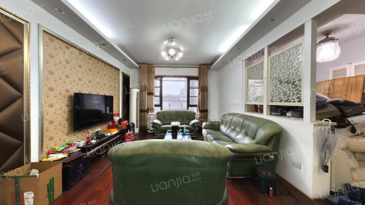 青城国际二手房实景图