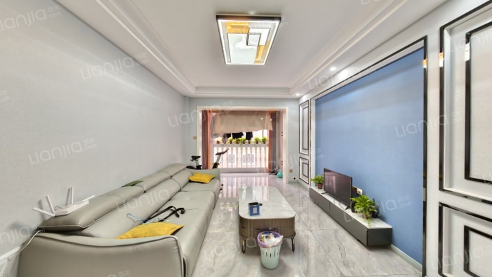 蓝岳装饰城二手房实景图