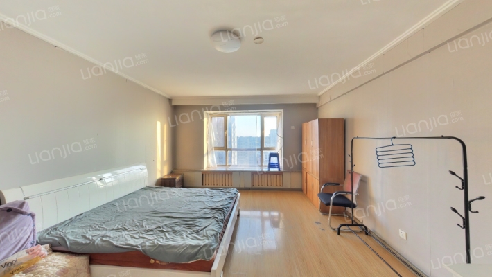 奥莱公寓二手房实景图