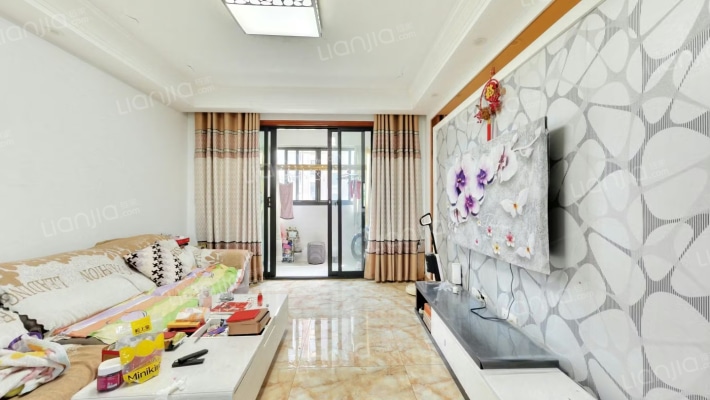 天下锦城爱丁堡二手房实景图