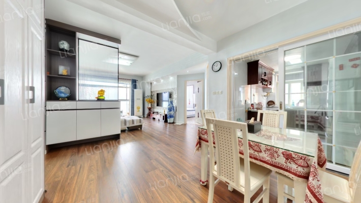 梦湖水岸二手房实景图