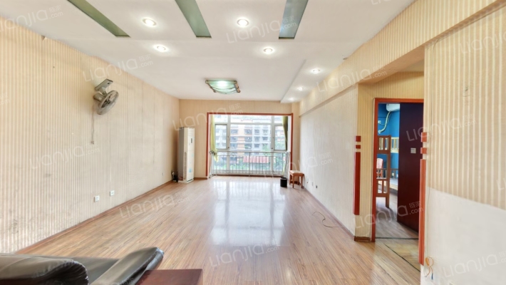 天涯庭苑二手房实景图