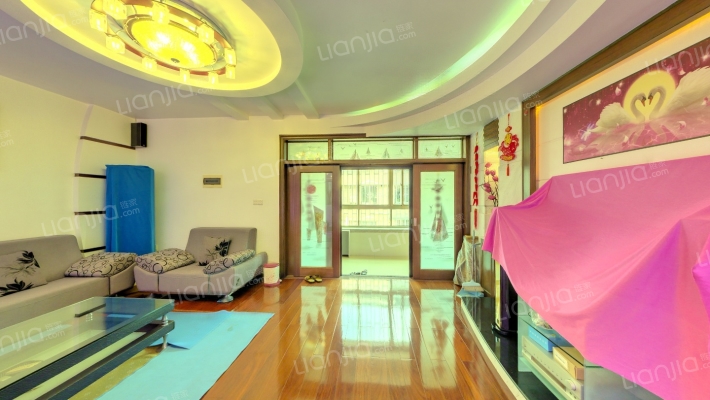 日辉小区二手房实景图