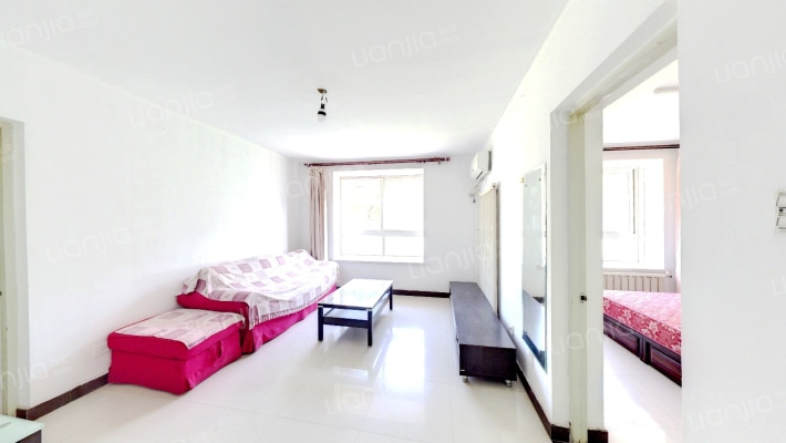 和春里二手房实景图