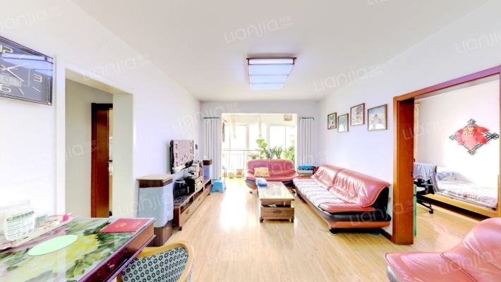 天润嘉园二手房实景图