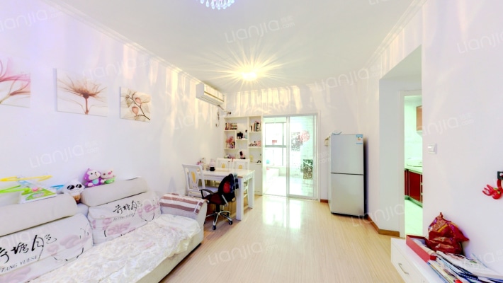 西环中心广场二手房实景图