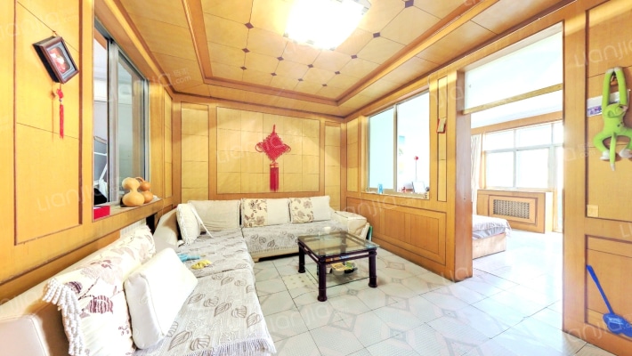 林业局宿舍楼二手房实景图