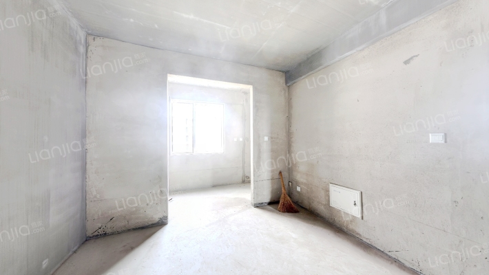 中庚香海金鼎回迁楼二手房实景图