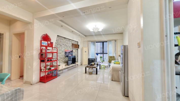 云翔金谷二手房实景图