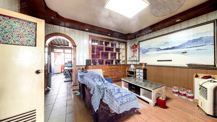 人民法院小区二手房实景图