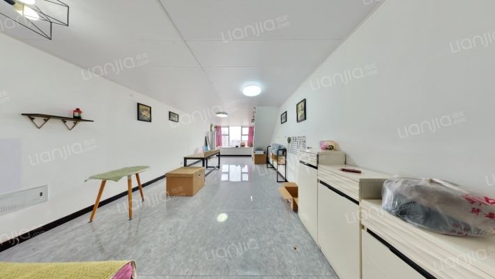 隆盛时代广场二手房实景图