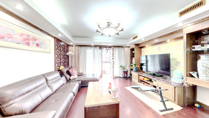 彩虹新钻二手房实景图