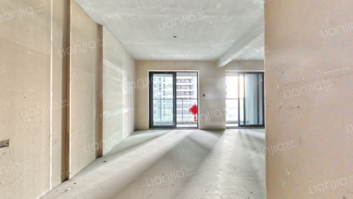 国博新城悦江府二手房实景图