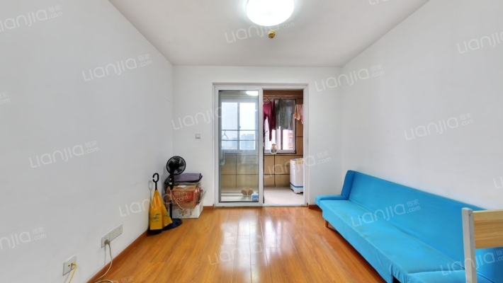 蓝海雅苑B区二手房实景图