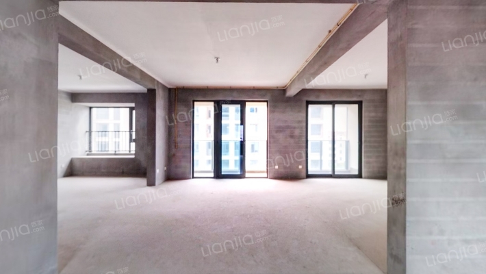 中天云望二手房实景图