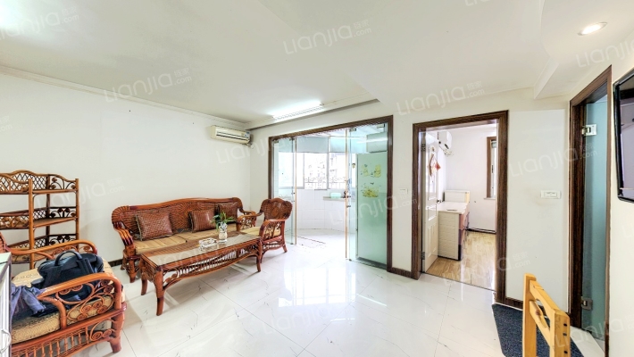 宏大商厦二手房实景图