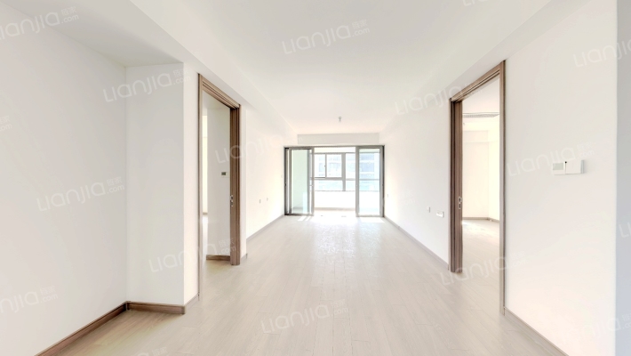 万科雨悦光年二手房实景图