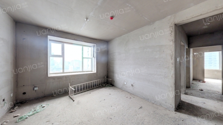 红郡苑二手房实景图