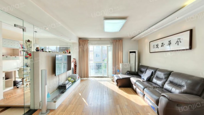 赛维拉假日花园二手房实景图