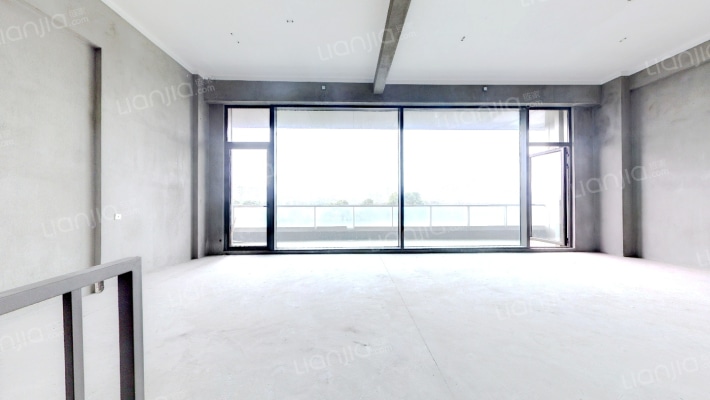 君湾中心二手房实景图