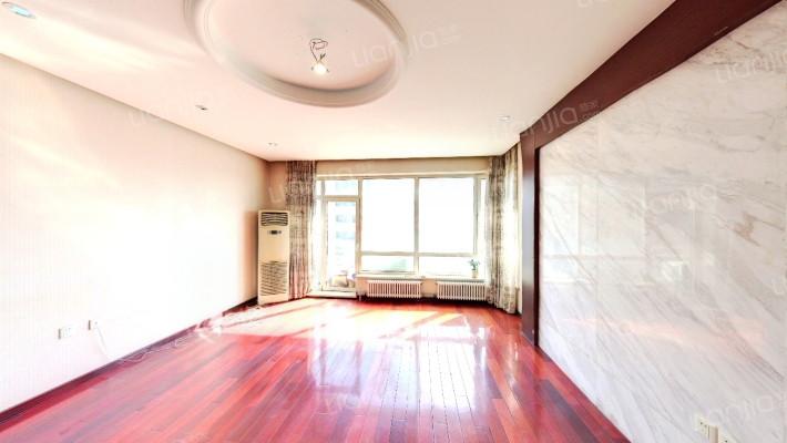 世纪龙苑二手房实景图