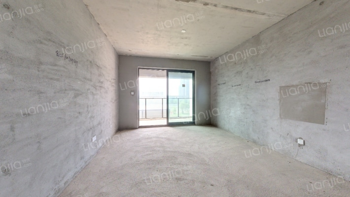 新城明昱东方一期B区二手房实景图