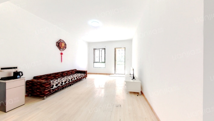 颐和府邸B区二手房实景图