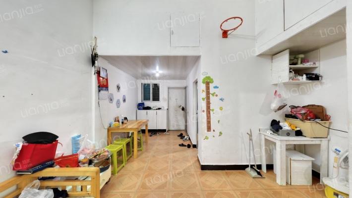 煤场小区二手房实景图