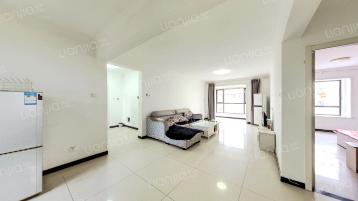 丽嘉新航城景园二手房实景图