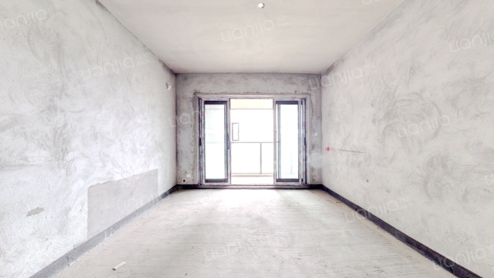 金科金辉博翠山鉴博B二手房实景图