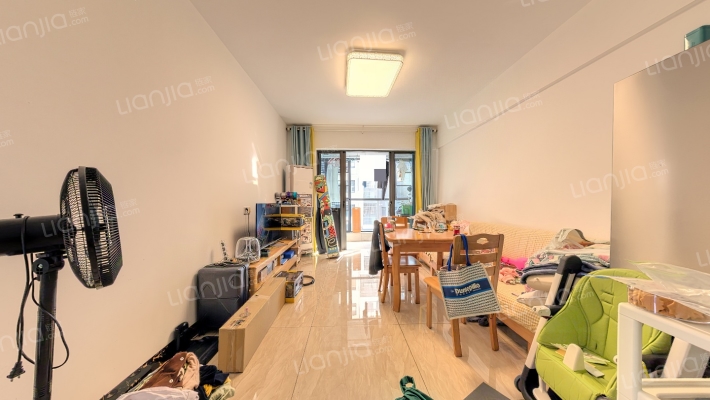 锦地翰城四期二手房实景图