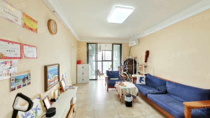 湘府东苑二手房实景图