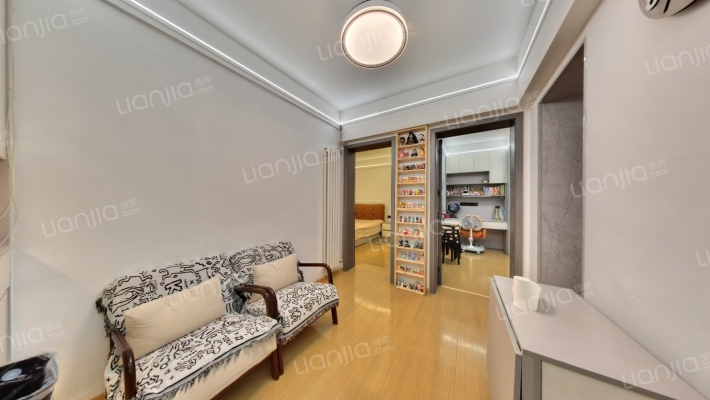 工人路183号院二手房实景图