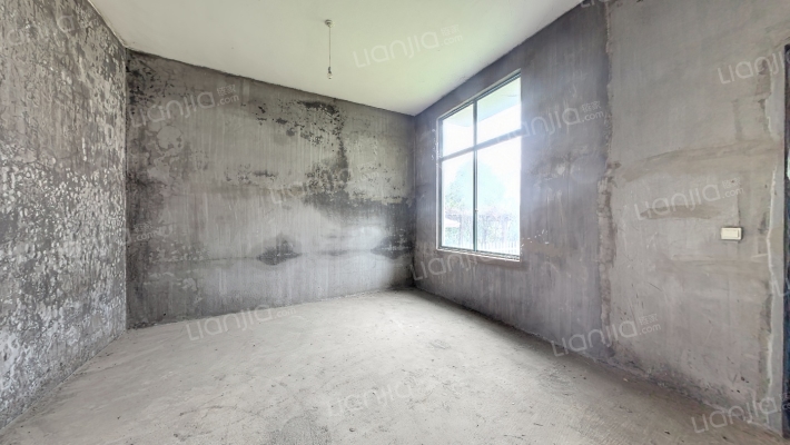 伯爵山二手房实景图