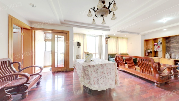 银泰花园一期二手房实景图