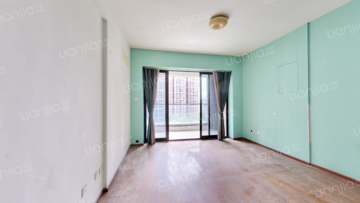 中德英伦联邦B区二手房实景图