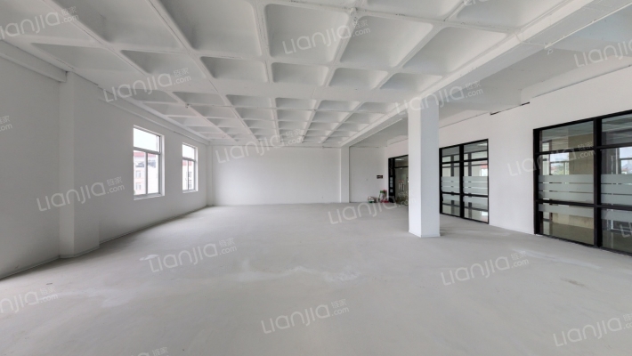 鼎典大厦二手房实景图