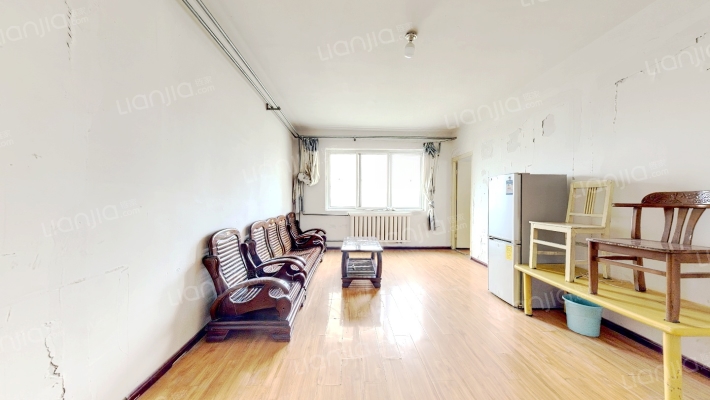 丰宝佳苑二手房实景图