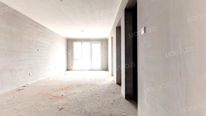 华融现代城朝阳小三居，可贷款，证满二-客厅