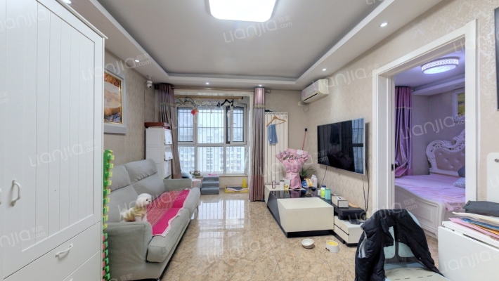 鸿坤理想城八期二手房实景图