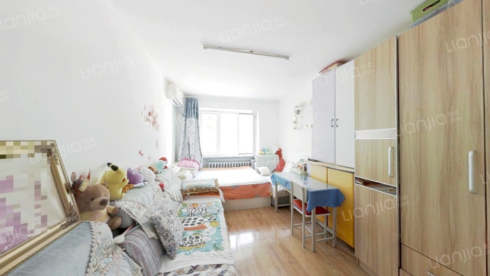 育英小区二手房实景图