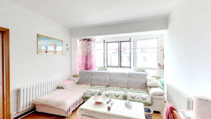 粮食小区二手房实景图