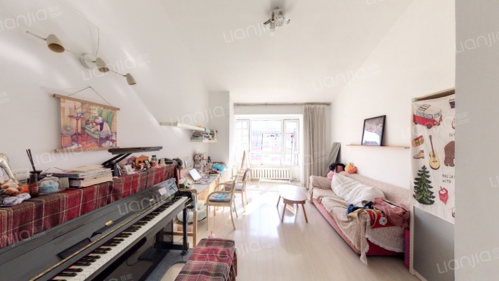 在水一方西园二手房实景图