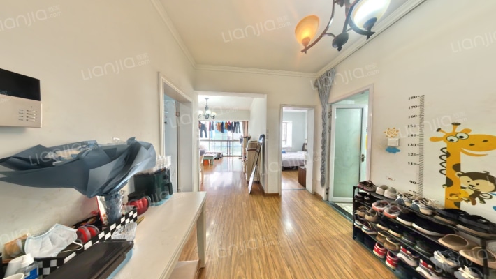 香水城二手房实景图