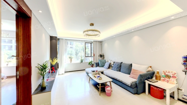 华润置地大连湾B4区二手房实景图