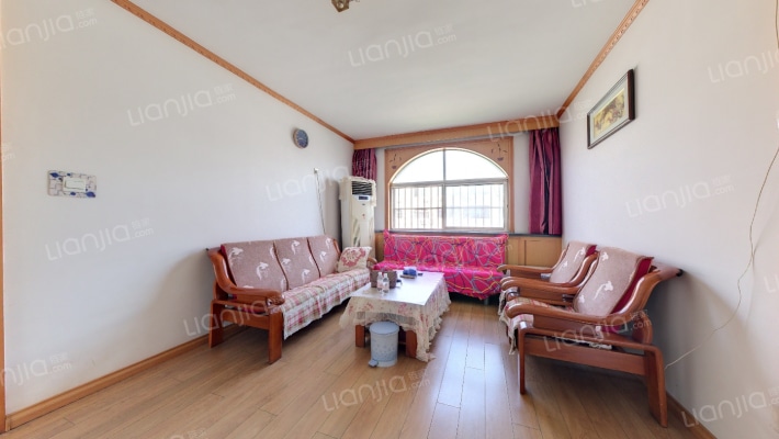 齐发小区二手房实景图