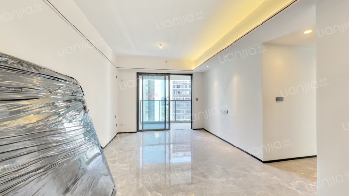 保利罗兰国际四期二手房实景图