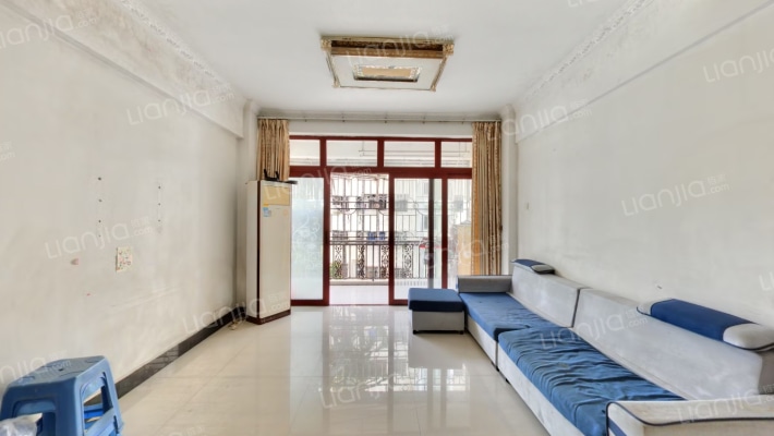 平湖花园二手房实景图