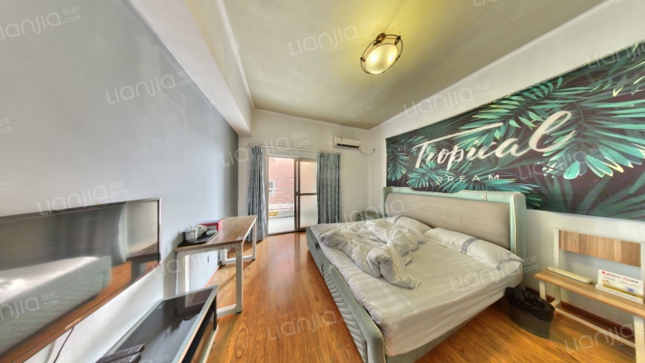 蓝光花好月圆二手房实景图